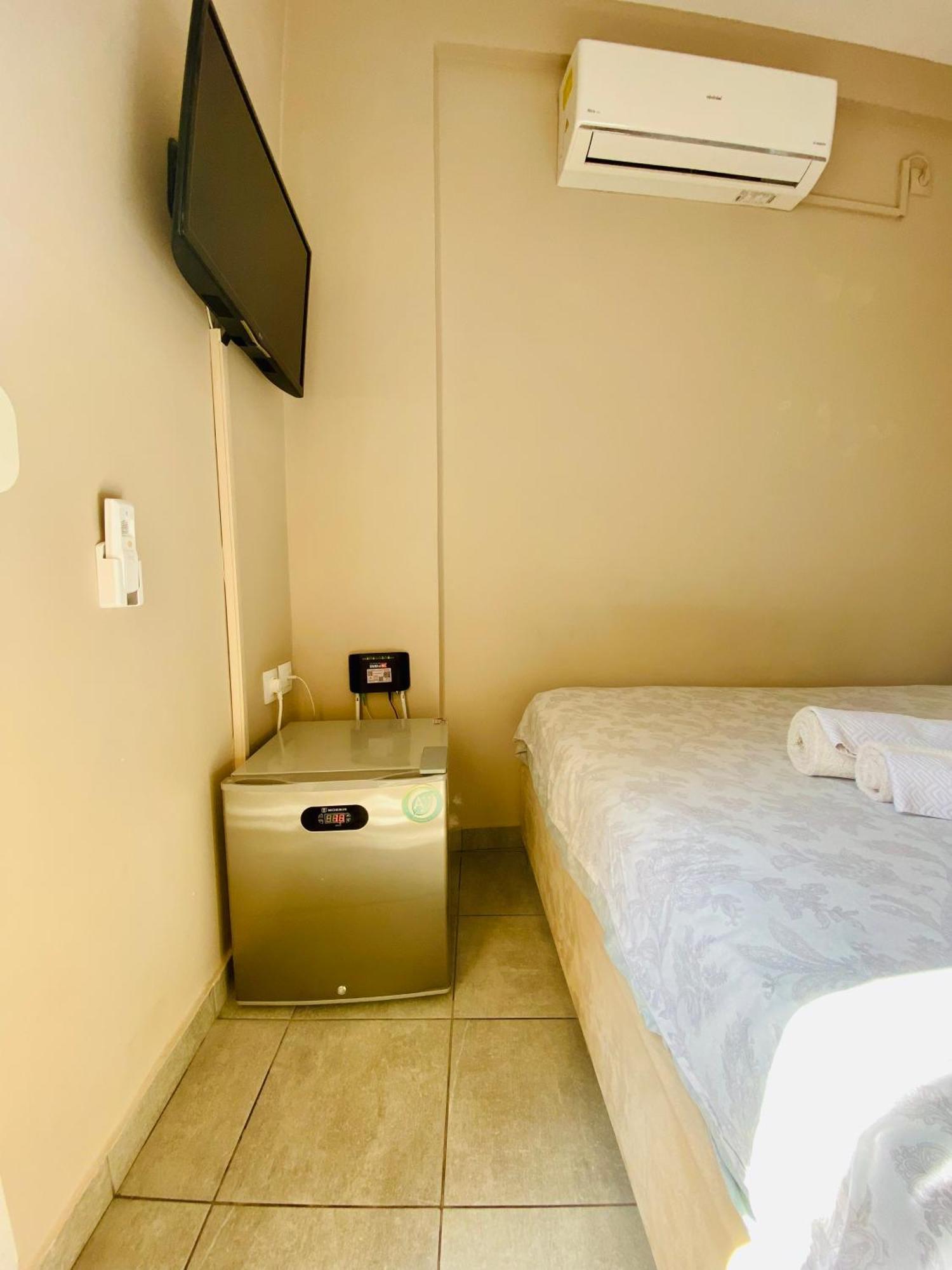 Elegant Studio In The Center Of City. Thessaloniki Exterior photo