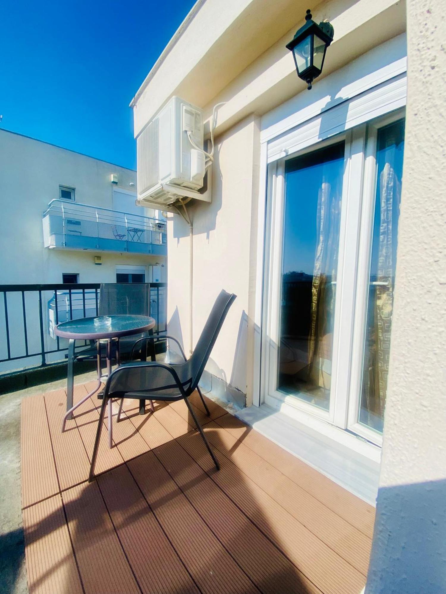 Elegant Studio In The Center Of City. Thessaloniki Exterior photo